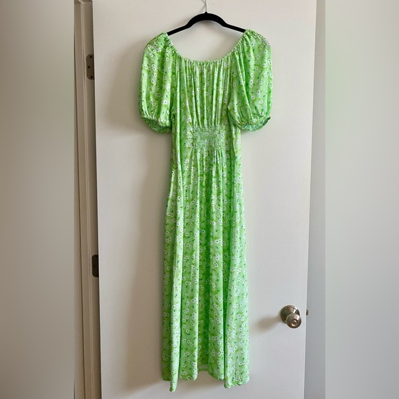 Faithful the Brand Lira Midi Dress in Merci Floral Print - Picture 2 of 9